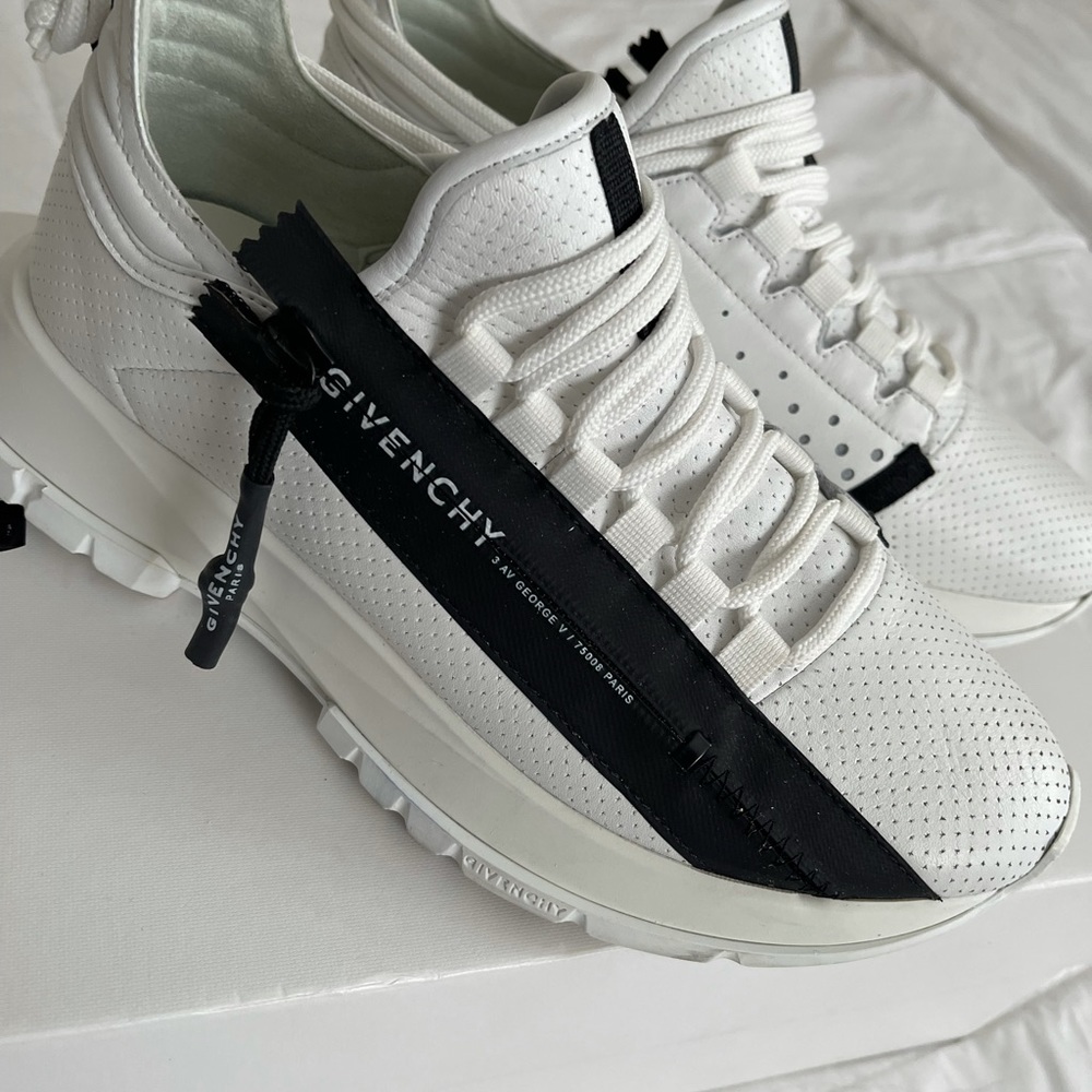 Givenchy sneakers - Picture 4 of 10